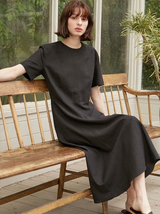Linen Flared Dress - Black