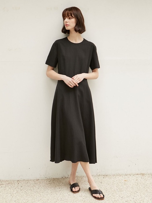 Linen Flared Dress - Black