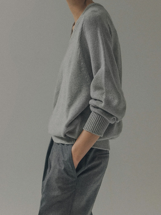 Pound light wool sweater (Gray)