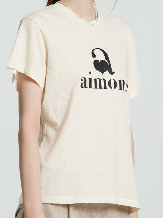 OTTILIE BLACK PEACH HEART LOGO CREAM T-SHIRT