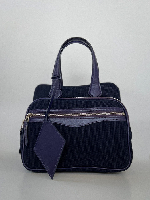 Bowling bag in purple canvas 