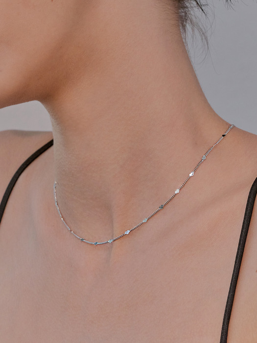 HEART CHAIN NECKLACE