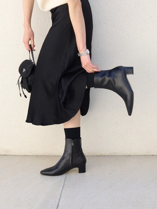 Base Ankle boots _ (2 types)