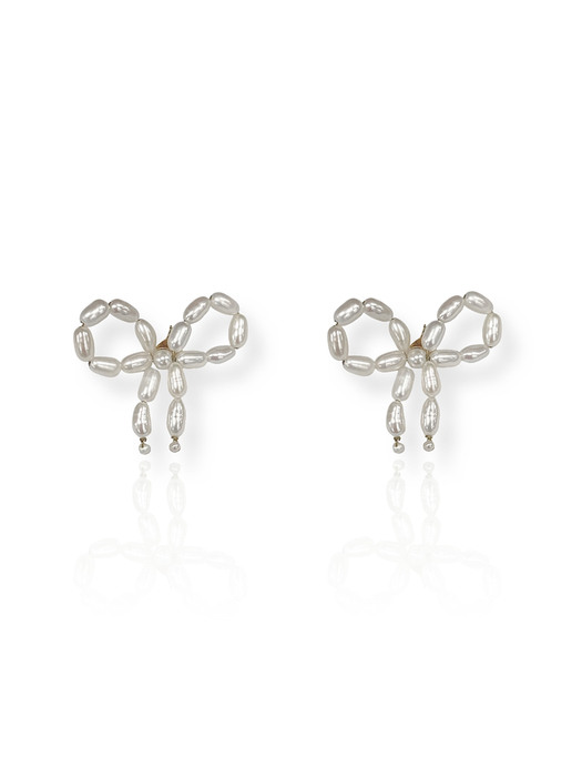 [925 SILVER] Pearl Ribbon Earring