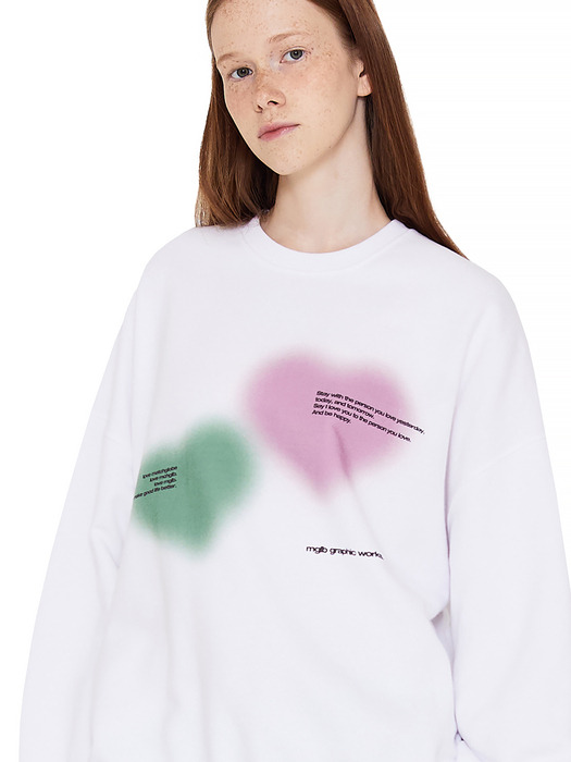 HEART LOVE BURSH SWEATSHIRT (WHITE)