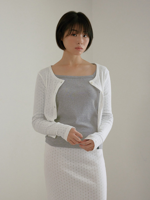 D. BASIC COTTON SQUARE LONG-SL T - 6 COLOR