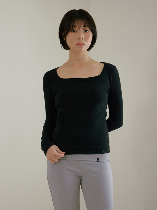 D. BASIC COTTON SQUARE LONG-SL T - 6 COLOR