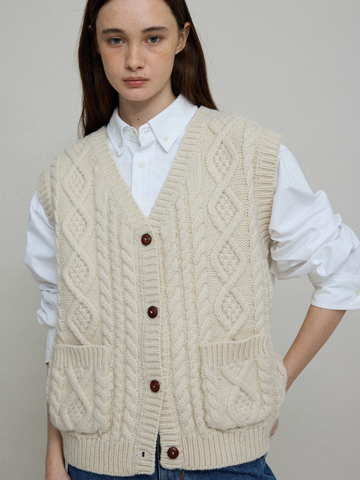 Irish fisherman vest_ecru