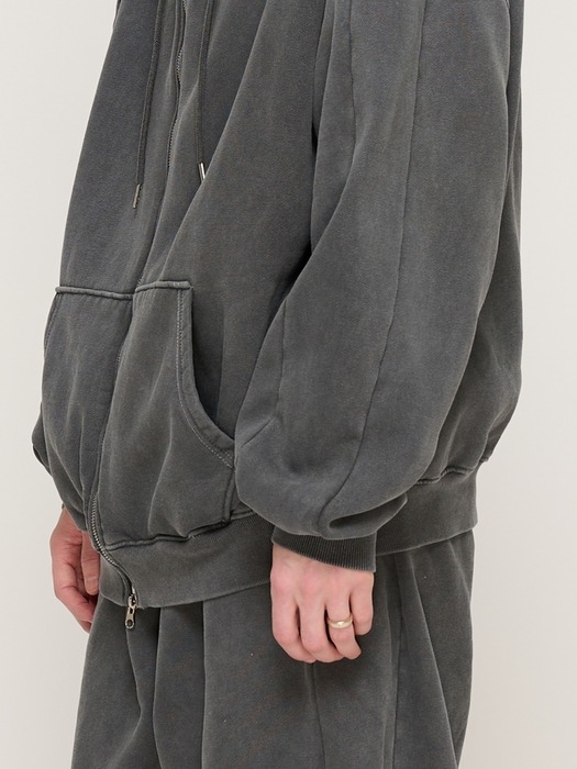 PIGMENT DYING HOOD ZIP-UP (CHARCOAL)