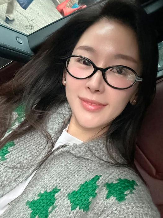 sara c.001