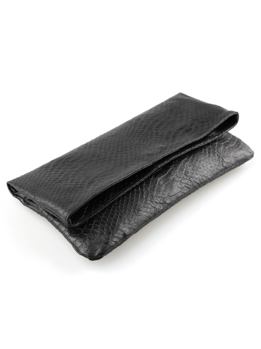 Trudy Clutch_Anaconda Black 