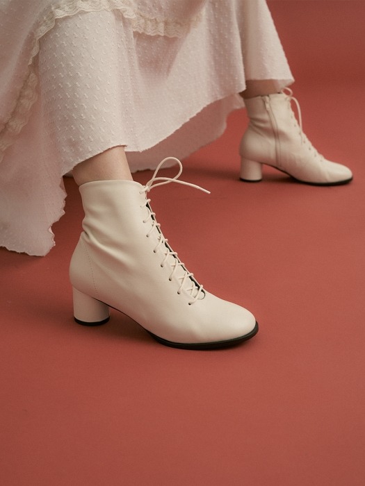 cookie ankle boots - ivory