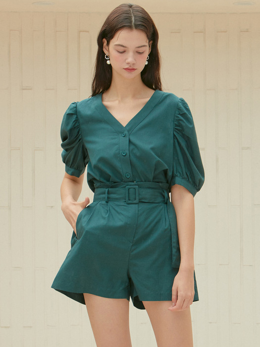 iuw718 [셋트] linen v neck puff blouse + linen belted pot shorts (green)