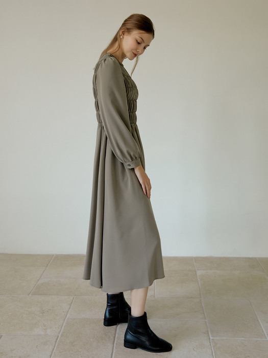 Romantic Shirring Long Dress(Khaki)