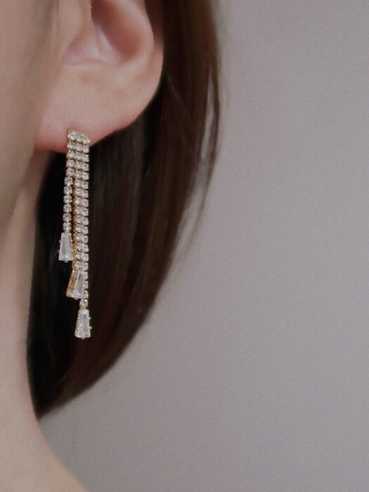 Blanc earrings