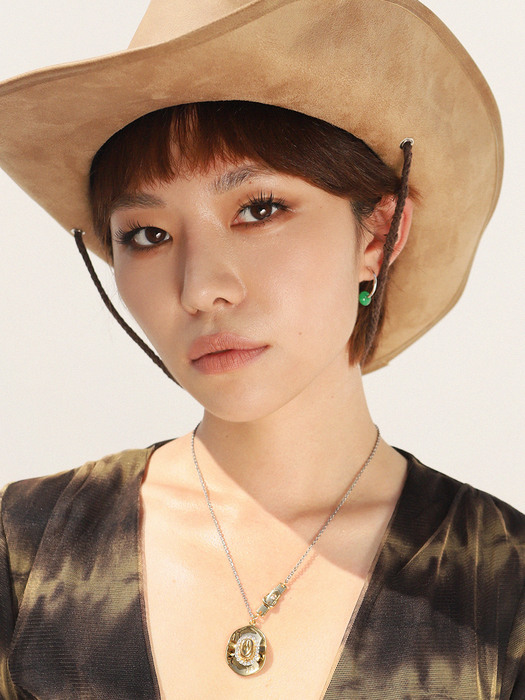 Cowboy Hat Necklace (Silver)