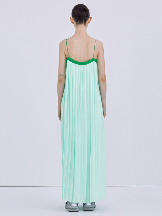 Twisted Pleats Dress_Mint