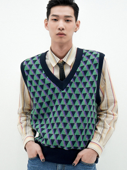 Geometric-Jacquard Oversized Sweater Vest[Green(UNISEX)]_UTW-FC13 