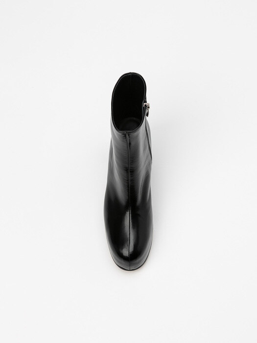 Vox Platform Boots in Wrinkled Black Box