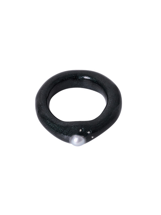 pearl point black ring