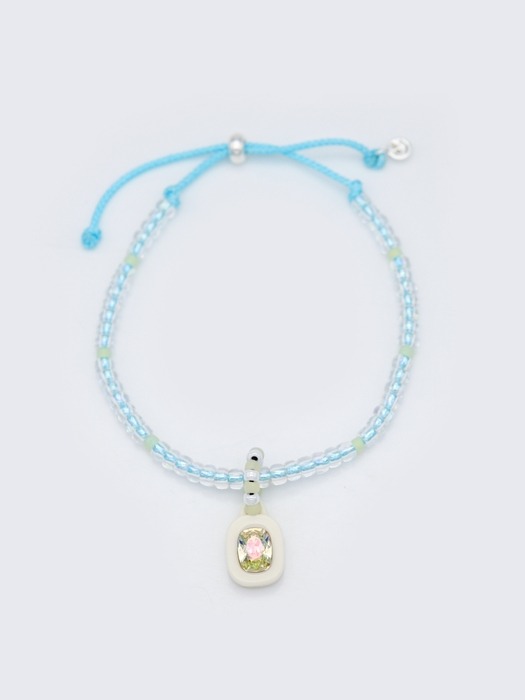 Swarovski square stone color beads Bracelet 스와로브스키 스퀘어 스톤 컬러 비즈 매듭 팔찌