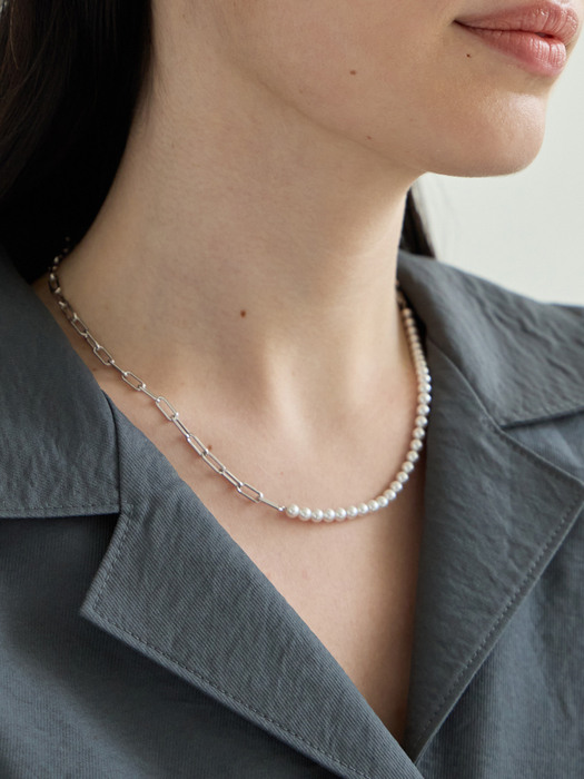 Silver Mix Pearl Necklace