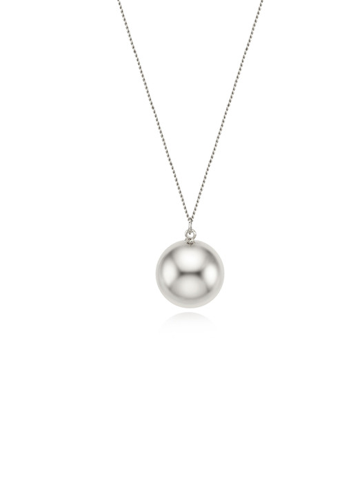 Big ball necklace