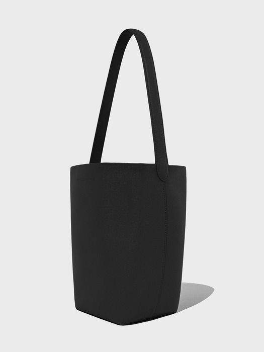 Sally bucket bag BLACK