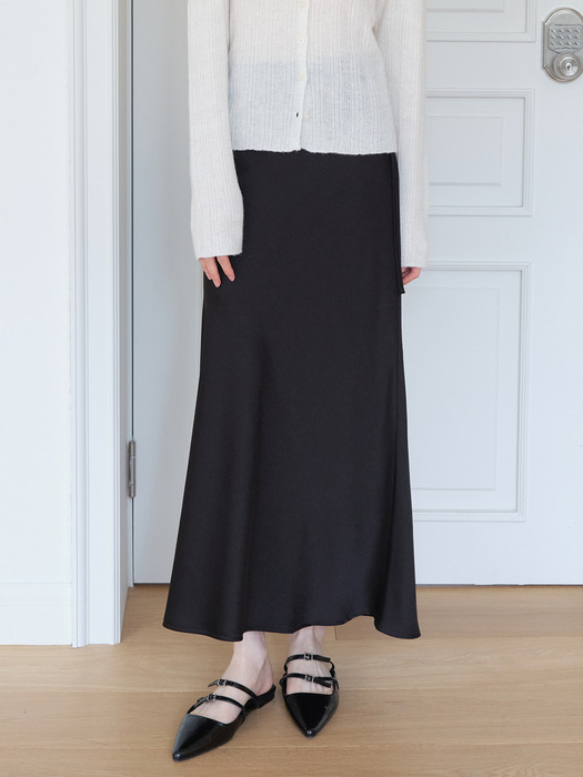 SATIN LONG SKIRT_BLACK