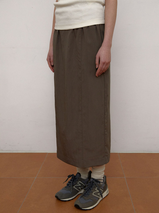 Nylon Banding Skirt (Light Brown)