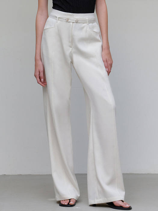 comos 1151 low belted cutting-line pants (cream)