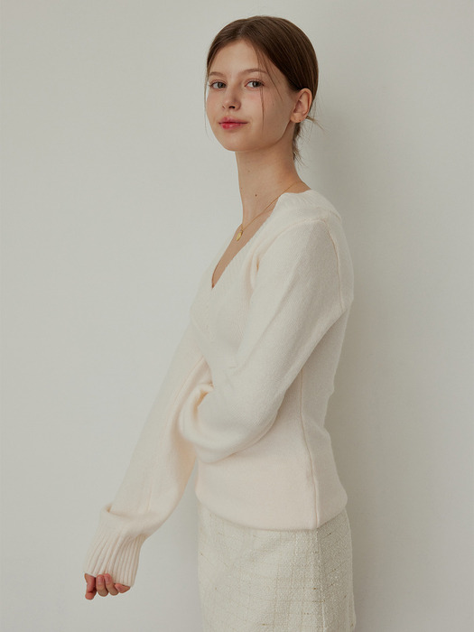 Versailles V-neck knit - IVORY