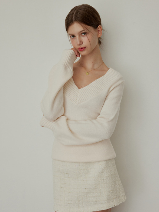 Versailles V-neck knit - IVORY