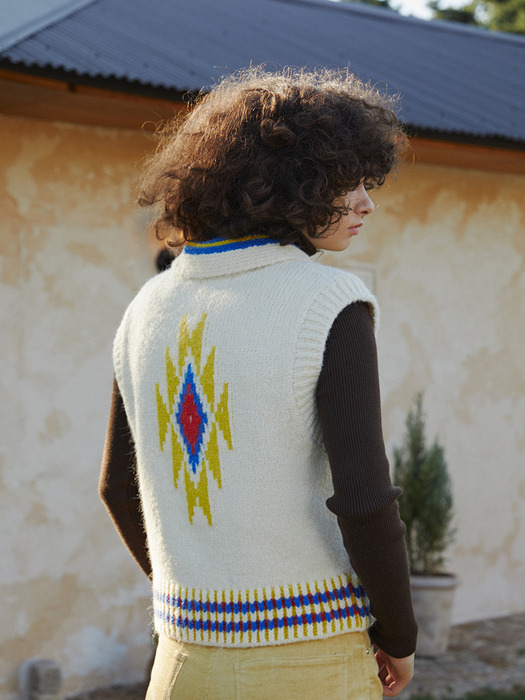 Navaho Alpaca Knit Vest (Cream)