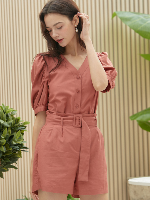 iuw719 [셋트] linen v neck puff blouse + linen belted pot shorts (brick)