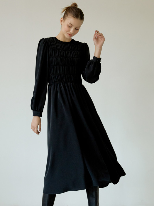 Romantic Shirring Long Dress(Black)
