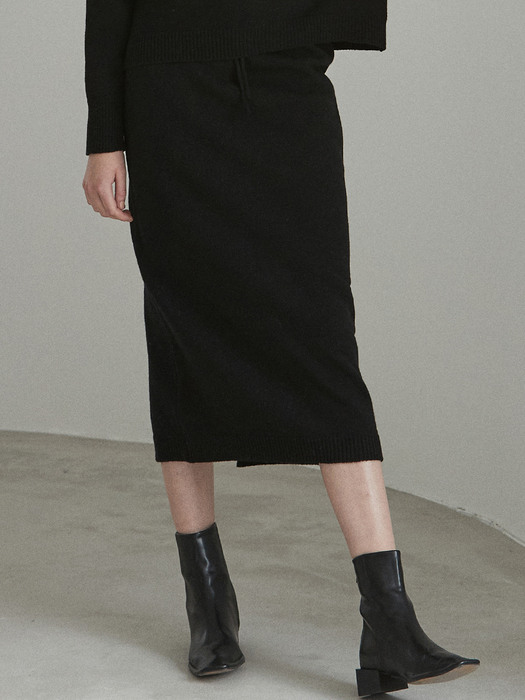 [By Joorti] J586 lambswool skirt (black)