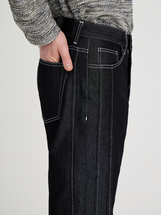 Stitch Straight Jeans - Black