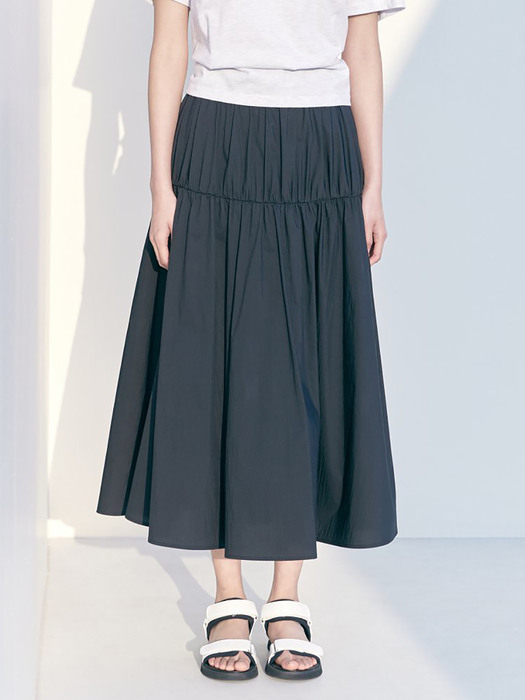 Tiered Long Skirt  Black (KE1527M055)