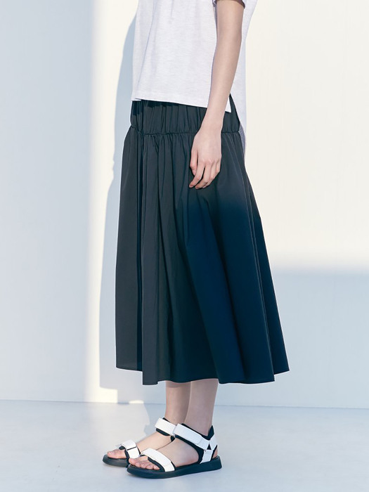 Tiered Long Skirt  Black (KE1527M055)