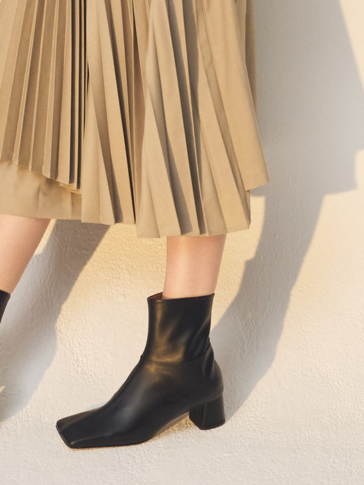 Callie Ankle Boots - Black