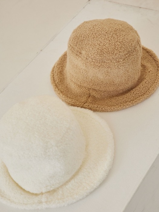 Poodle Shearling Bucket Hat 2 Color