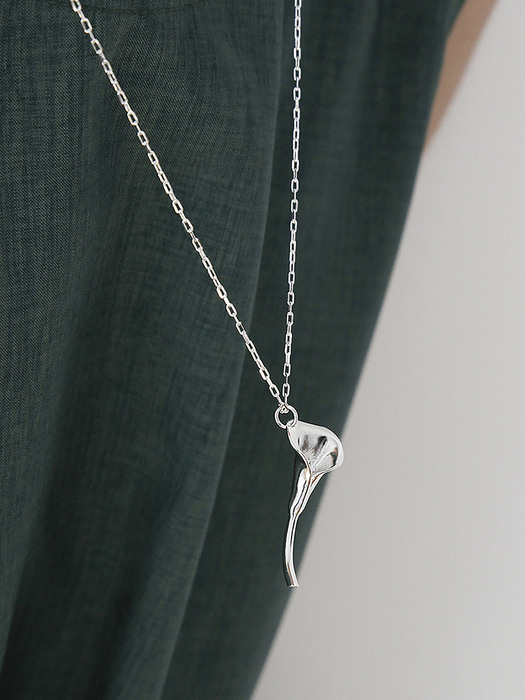 calla key necklace