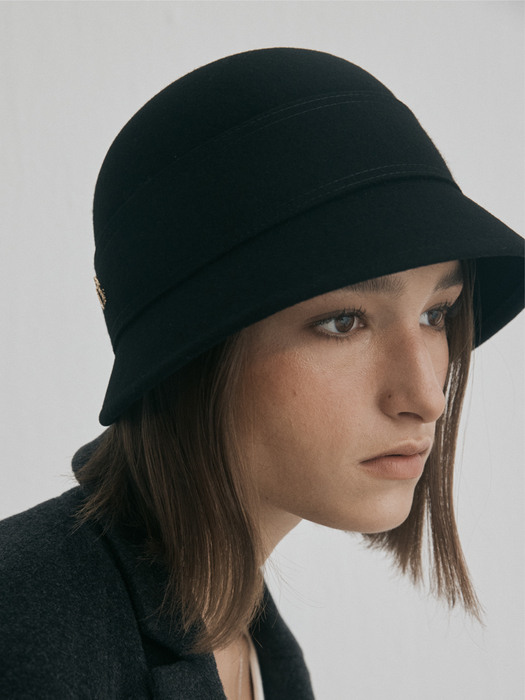 Modern Cloche_stitch_Black