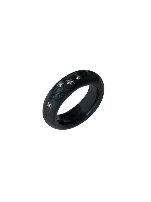 black star ring