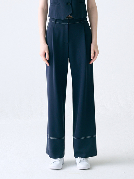 [Drama Signature] Stitch Pleated Trousers