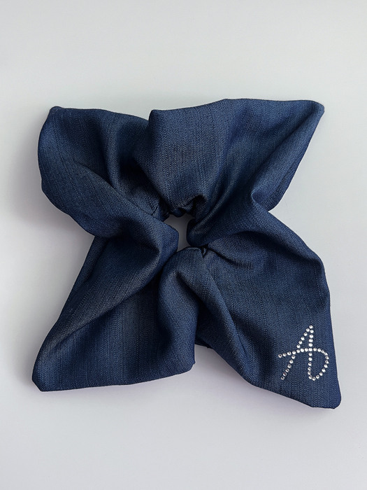 Denim Square Scrunchies / Dark Blue