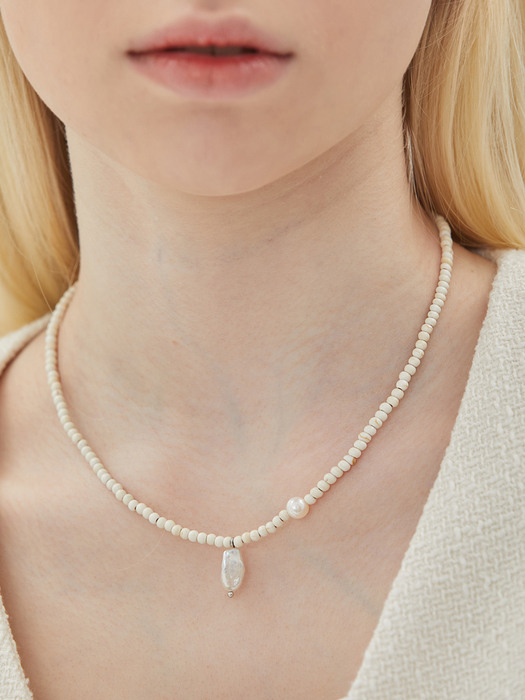 PEARL PENDANT BEADS NECKLACE