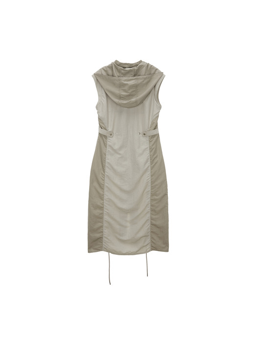 SHIRRING SLEEVELESS ZIP UP DRESS IN BEIGE