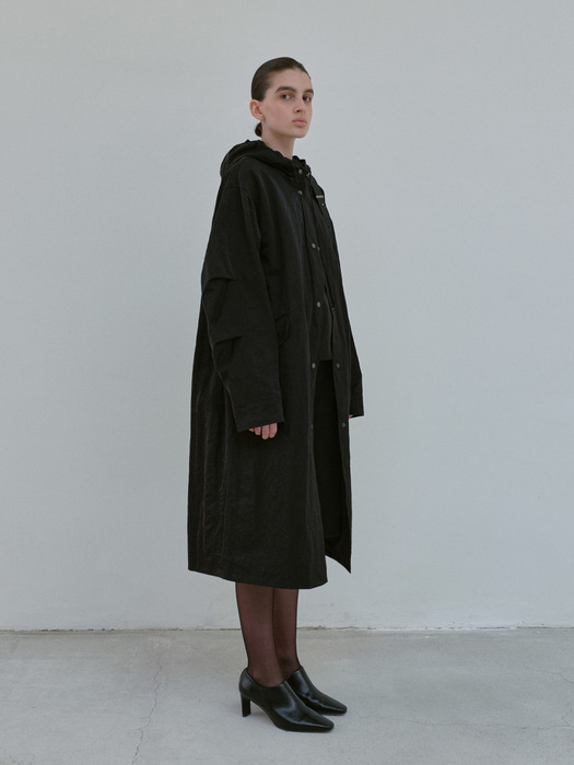 reversible hooded coat (black)